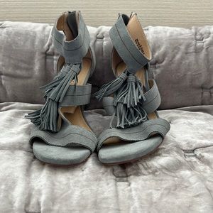 Like New Chinese Laundry Heels